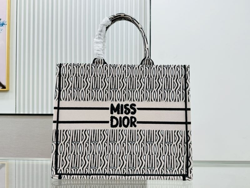 Christian Dior Shopping Bags